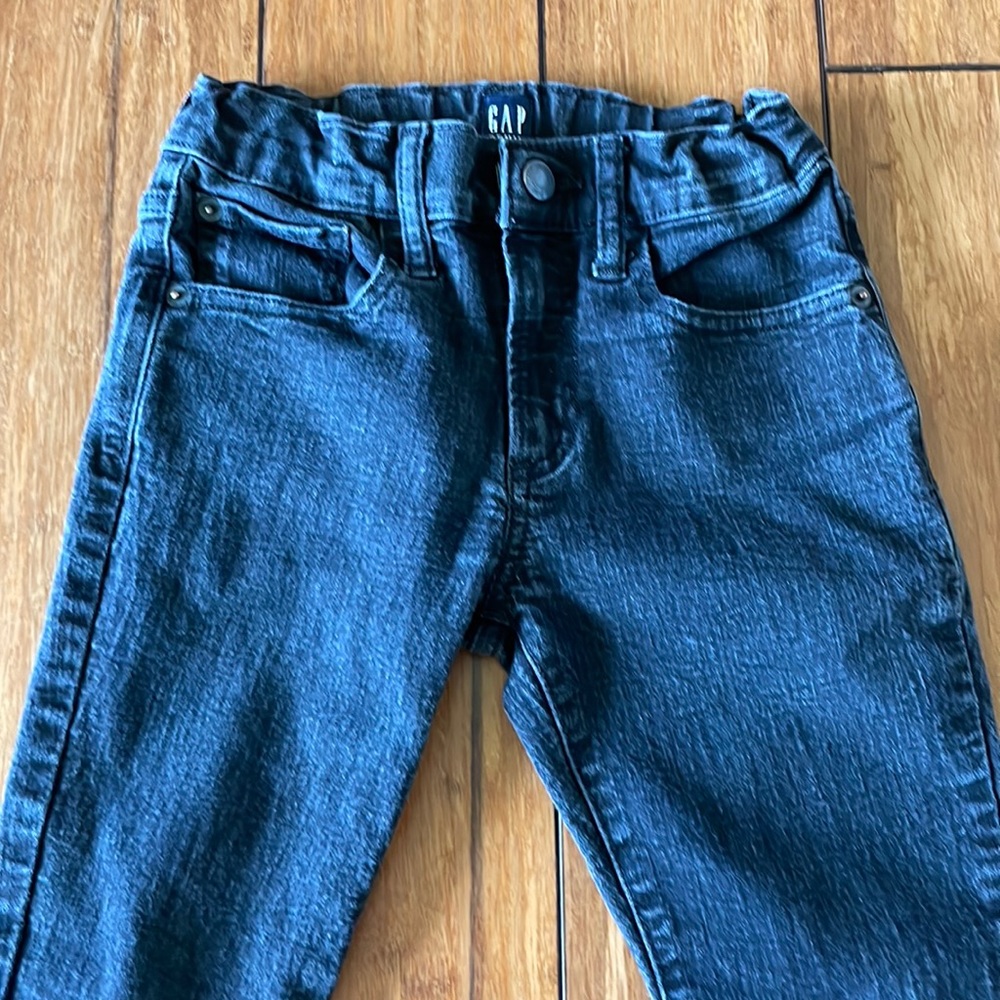 Gap size 8 stretch skinny black jeans